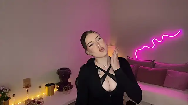 mistress of hearts online show from 06.27.26