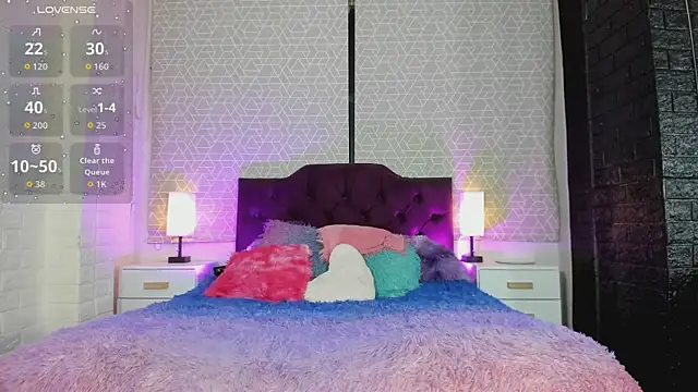 Zamara Kleii online show from 09.20.25