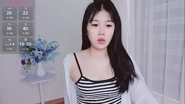 -Rose-Lucky- online show from 10.16.25