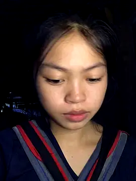 Snapshot of Thy00__ chatting on 09.17.25 Thy00   online show from 09.17.25