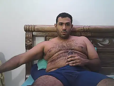 Snapshot of morenocabro10 chatting on 09.19.25 morenocabro10 online show from 09.19.25