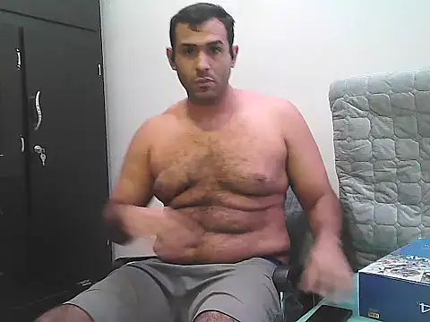 Snapshot of morenocabro10 chatting on 10.04.25 morenocabro10 online show from 10.04.25