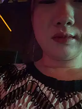 Snapshot of maomao_520 chatting on 10.05.25 maomao 520 online show from 10.05.25