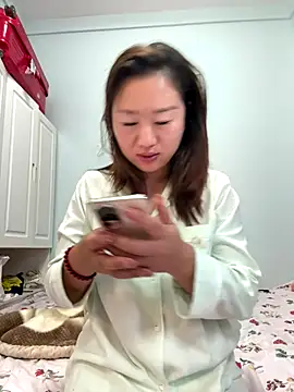 Snapshot of maomao_520 chatting on 10.12.25 maomao 520 online show from 10.12.25