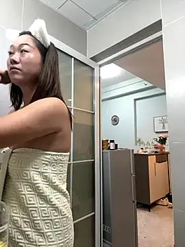 Snapshot of maomao_520 chatting on 10.23.25 maomao 520 online show from 10.23.25