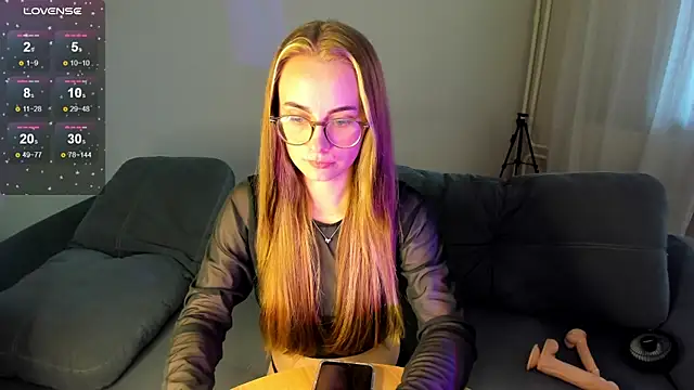 MewStella online show from 09.23.25