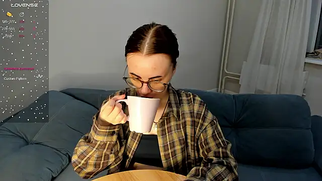 MewStella online show from 03.21.26