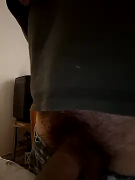 hugecock4u1990 online show from 09.25.25