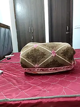 Snapshot of sweetpj chatting on 10.18.25 sweetpj online show from 10.18.25