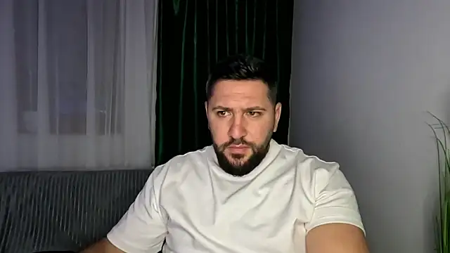 Gold Alpha Boy online show from 02.04.26