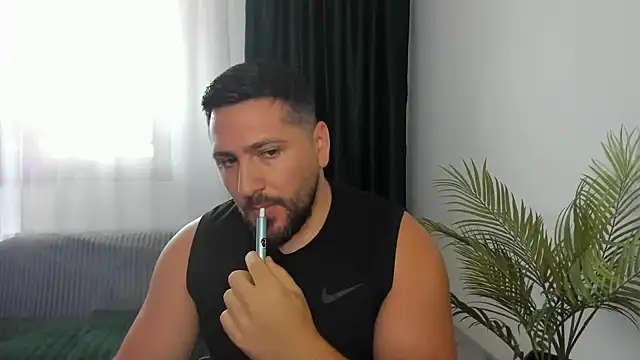 Gold Alpha Boy online show from 07.15.26