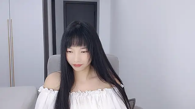 Lisa-3333 online show from 10.17.25