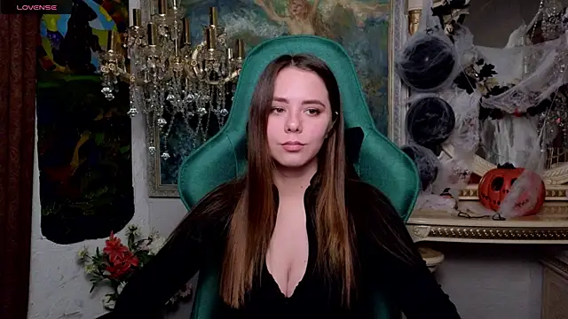 IvoryWood  online show from 10.26.25