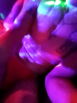 Oaxhot online show from 11.27.25