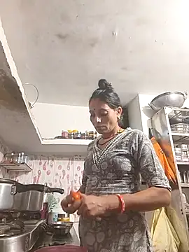 ISHANI-SINGH online show from 11.19.25