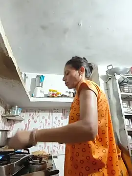ISHANI-SINGH online show from 07.05.26