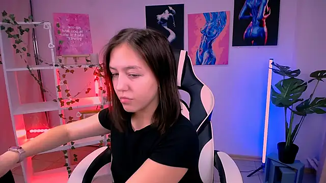 CindySparkl online show from 10.10.25