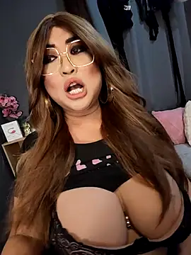 Mselegantjanina online show from 10.19.25