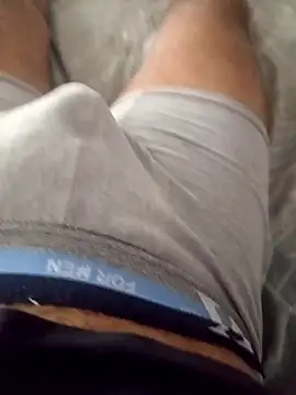 Snapshot of jocafe1995 chatting on 11.23.25 jocafe1995 online show from 11.23.25