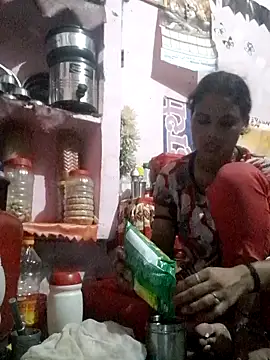 Snapshot of Cut_ragni chatting on 09.11.25 Cut ragni online show from 09.11.25