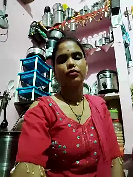 Snapshot of Cut_ragni chatting on 09.18.25 Cut ragni online show from 09.18.25