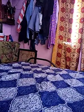 Snapshot of Cut_ragni chatting on 09.22.25 Cut ragni online show from 09.22.25