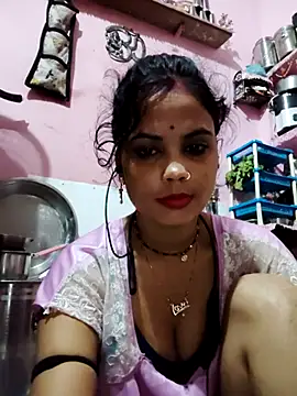 Snapshot of Cut_ragni chatting on 10.29.25 Cut ragni online show from 10.29.25