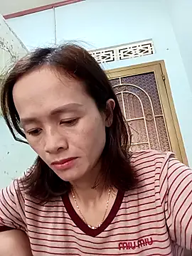 Snapshot of Sexy-loveass20 chatting on 09.17.25 Sexy-loveass20 online show from 09.17.25