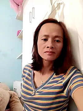 Snapshot of Sexy-loveass20 chatting on 09.24.25 Sexy-loveass20 online show from 09.24.25