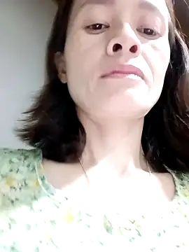 Snapshot of Sexy-loveass20 chatting on 10.06.25 Sexy-loveass20 online show from 10.06.25