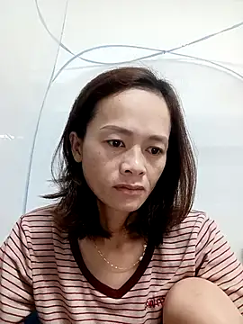 Snapshot of Sexy-loveass20 chatting on 10.19.25 Sexy-loveass20 online show from 10.19.25