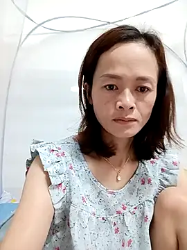 Snapshot of Sexy-loveass20 chatting on 10.26.25 Sexy-loveass20 online show from 10.26.25