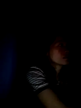 Snapshot of Sexy-loveass20 chatting on 10.29.25 Sexy-loveass20 online show from 10.29.25