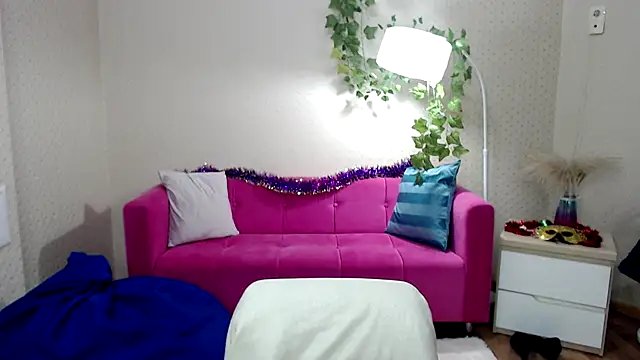 milf hornys online show from 11.28.25