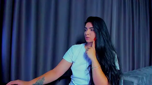 DevashaQueenX online show from 11.30.25