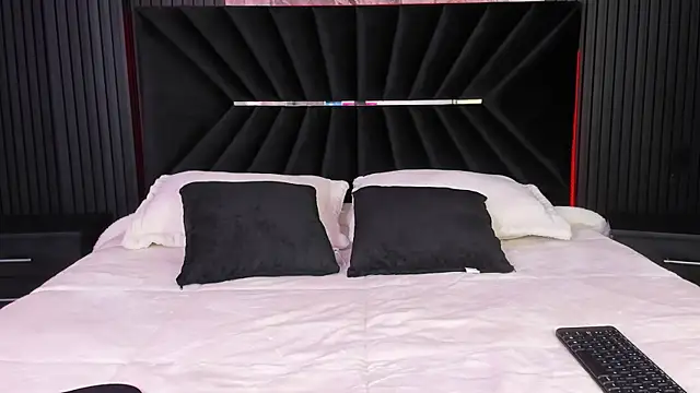 Bigsexxyass online show from 10.21.25