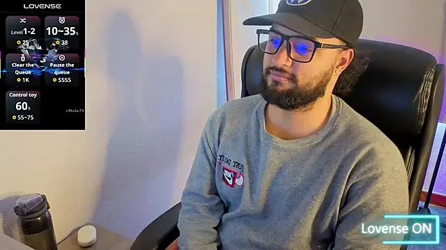 Snapshot of Ernesto-Rodriguez82 chatting on 09.21.25 Ernesto-Rodriguez82 online show from 09.21.25