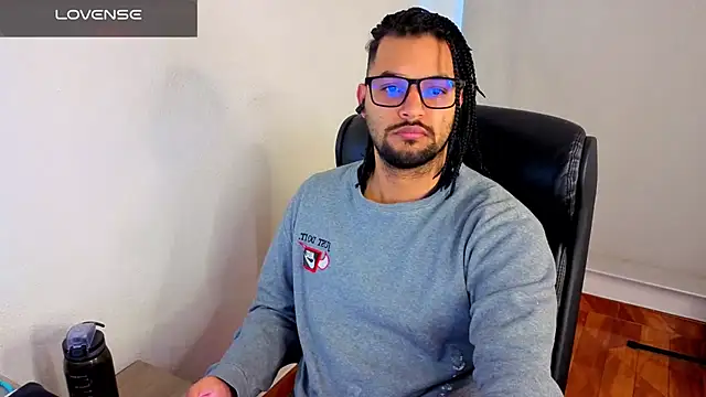 Ernesto-Rodriguez82 online show from 04.04.26