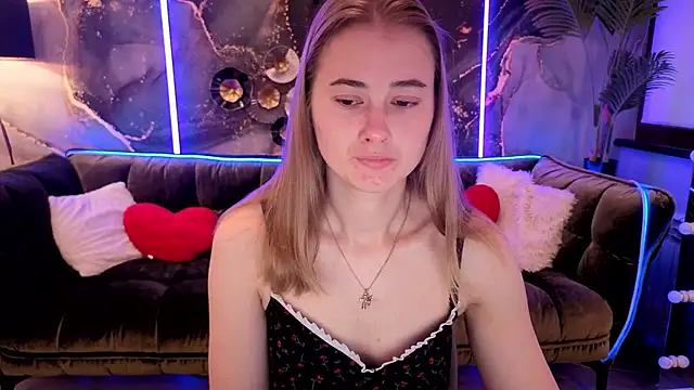 Sun Kitty  online show from 09.27.25