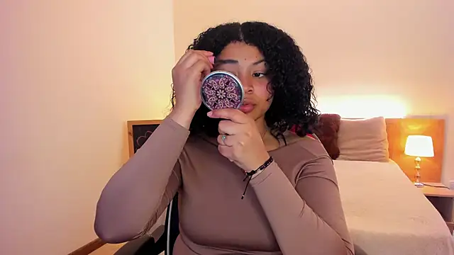 Dakota Mars online show from 11.20.25