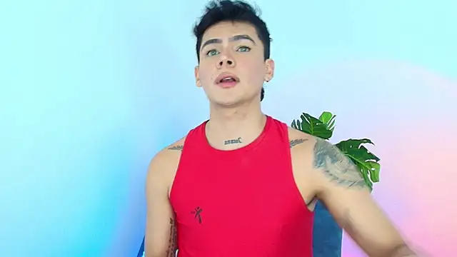 CamiiGuzmanX online show from 10.24.25