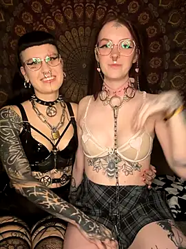 Nyraniel online show from 11.21.25