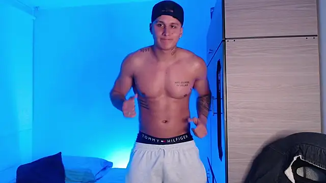 valentinosex1 online show from 07.10.26