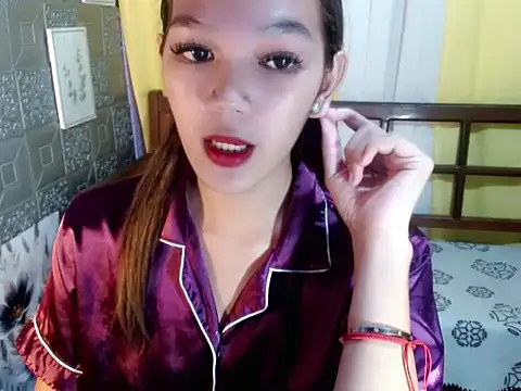 Snapshot of gorgeouswella chatting on 06.11.26 gorgeouswella online show from 06.11.26
