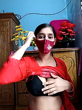Snapshot of Cute_Faria chatting on 09.15.25 Cute Faria online show from 09.15.25