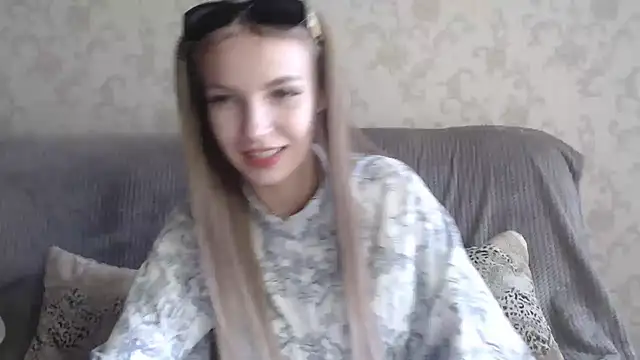 HitGyrl online show from 06.03.26