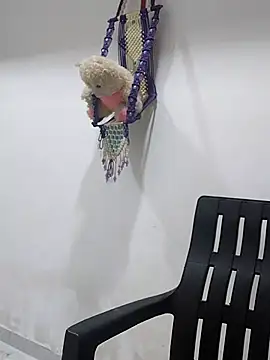 Snapshot of sneha_bebo chatting on 10.11.25 sneha bebo online show from 10.11.25