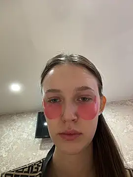 Snapshot of ElliRose chatting on 02.03.26 ElliRose online show from 02.03.26