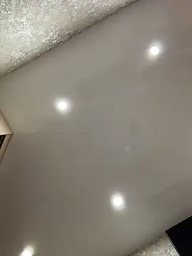 Snapshot of ElliRose chatting on 02.28.26 ElliRose online show from 02.28.26