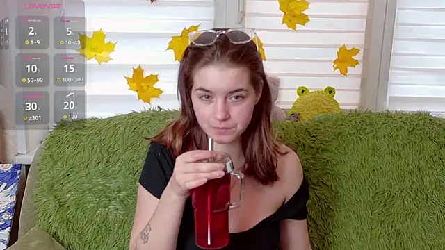 ElzaBlis online show from 10.29.25